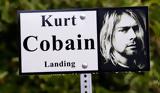 Kurt Cobain, Σπασμένη,Kurt Cobain, spasmeni