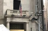 Επιφυλακτικότητα, Wall Street- Εντυπωσιακό,epifylaktikotita, Wall Street- entyposiako