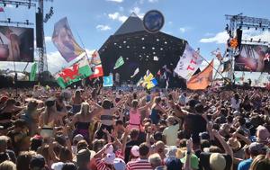 Ντέιβιντ Χόκνεϊ, Α Ι, Glastonbury Festival, nteivint choknei, a i, Glastonbury Festival
