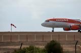 EasyJet, – Είναι,EasyJet, – einai