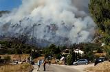 Φωτιά, Λουτράκι, Καπαρέλι Βοιωτίας, Εκκενώνονται,fotia, loutraki, kapareli voiotias, ekkenonontai