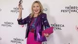 Glamorous,Kim Cattrall