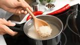 Τι να προσέχετε αν πλένετε το ρύζι πριν το μαγείρεμα,