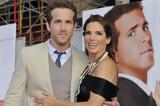 O Ryan Reynolds,Sandra Bullock