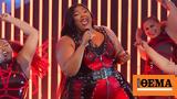 Lizzo, Καταρρέει, Super Bowl,Lizzo, katarreei, Super Bowl