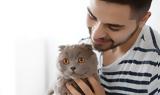Τα κόπρανα της γάτας αλλάζουν την προσωπικότητά σας; Να τι λέει η έρευνα,
