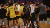 Συνεχίζει, Μπλούμπεργκς, ΑΕΚ,synechizei, bloubergks, aek