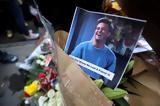Νέες, Matthew Perry -,nees, Matthew Perry -