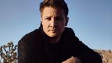 Jeremy Renner, Γιορτάζει 10,Jeremy Renner, giortazei 10