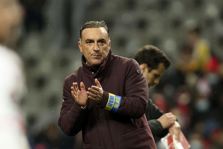 Καρβαλιάλ, Σόουζα και Φαν Νίστελροϊ υποψήφιοι για την τεχνική ηγεσία του  Ολυμπιακού - karvalial, soouza kai fan nistelroi ypopsifioi gia tin  techniki igesia tou olybiakou