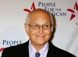 Norman Lear, Πέθανε,Norman Lear, pethane