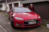 Tesla Model S,