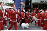 Πειραιάς, Δεκάδες, Άγιοι Βασίληδες, 4o Santa Run Piraeus – ΦΩΤΟ,peiraias, dekades, agioi vasilides, 4o Santa Run Piraeus – foto