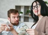 Οι 7 αιτίες που ξεκινάτε καβγάδες για χρήματα με τον σύντροφο σας,