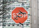 Banksy, Μία, Stop, Λονδίνο –, – Πόσο,Banksy, mia, Stop, londino –, – poso