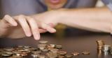 Με μισθό πείνας ένας στους τρεις εργαζόμενους,