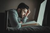 Οι συνήθειες ύπνου που αυξάνουν τον κίνδυνο καρκίνου στους άνδρες,σύμφωνα με μελέτη