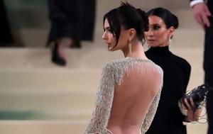 Έμιλι Ραταϊκόφσκι, Met Gala, emili rataikofski, Met Gala