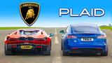 Lamborghini Revuelto,Tesla Model S Plaid