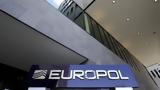 Europol, Τέσσερις,Europol, tesseris