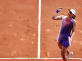 Ανίκητη, Σβιόντεκ, 4ο Roland Garros,anikiti, sviontek, 4o Roland Garros