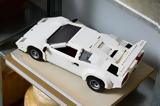 Lamborghini Countach,€194 99