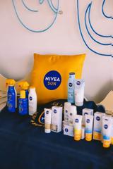 NIVEA SUN,