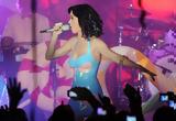 Katy Perry, – Τραγουδά,Katy Perry, – tragouda