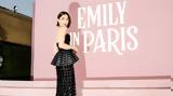 Emily, Paris, Δίχασε,Emily, Paris, dichase