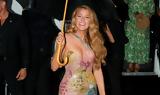 Blake Lively –,