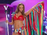 Victoria’s Secret Show, Tyra Banks,Gigi Hadid