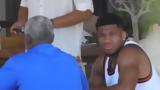 Γιάννης Αντετοκούνμπο, Μύκονο,giannis antetokounbo, mykono