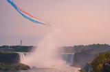 Εντυπωσιακά, Red Arrows, Νιαγάρα,entyposiaka, Red Arrows, niagara