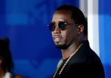 Sean Diddy Combs, Αυτός, Baby Oil – Πώς,Sean Diddy Combs, aftos, Baby Oil – pos