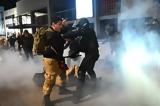 Τα δακρυγόνα στους εποχικούς έφεραν δυσφορία και στους «γαλάζιους»,