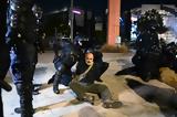 Ελευθερία, Τύπου, Ελλάδα 2024 Χειροπέδες, Ριζοσπάστη,eleftheria, typou, ellada 2024 cheiropedes, rizospasti