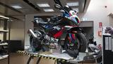BMW M1000RR,