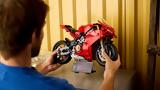 1 603,Ducati Panigale V4S