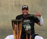 Nba Cup, Γιάννης Αντετοκούνμπο, Μπακς,Nba Cup, giannis antetokounbo, baks