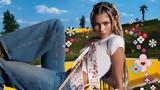 Zendaya, Louis Vuitton,Murakami PhotosVideo