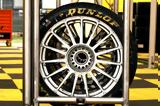 Goodyear,Dunlop