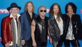 Aerosmith, Στίβεν Τάιλερ Janie’s Fund,Aerosmith, stiven tailer Janie’s Fund