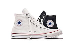 Converse, Chuck Taylor, “Love Chuck”
