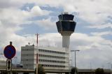 Αεροδρόμιο Ε, Βενιζέλος, Συνελήφθησαν 2,aerodromio e, venizelos, synelifthisan 2