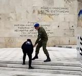 Εργαζόμενη, Βουλή, Μνημείο, Αγνωστου Στρατιώτη,ergazomeni, vouli, mnimeio, agnostou stratioti