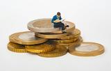 Greece’s Road, Recovery,Investment Alone Won’t Rebuild, Fragile Economy