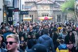Youth, Gender Disparities Persist Despite Decline,Greek Unemployment