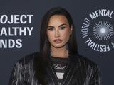 Demi Lovato, Glazed Donut Nails,Rock, Roll