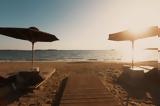“The C – Beach Restaurant”,