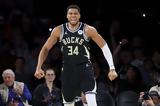 NBA Γιάννης Αντετοκούνμπο, -double, Game 3, Πέισερς,NBA giannis antetokounbo, -double, Game 3, peisers